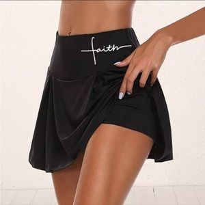 Faith workout, golf, tennis, yoga or fun SKORTS ~Med, NWOT.